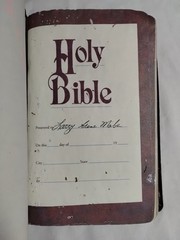 Holy Bible KJV Old & New Giant Print 1994 – Nelson Publishers Faux Leather-Bound